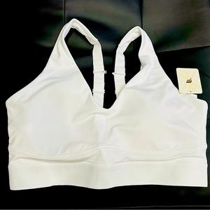 Fabletics All Day Every Day Bra, Size XXL